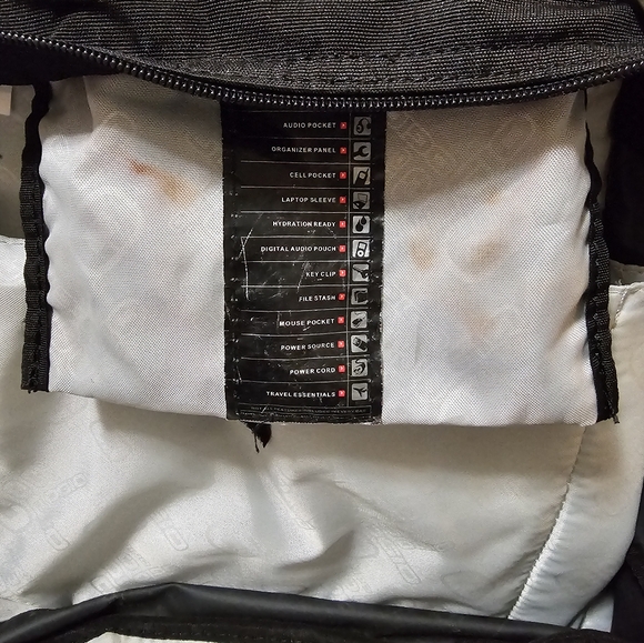 Unisex OGIO backpack with protection part for laptops - Picture 10 of 11